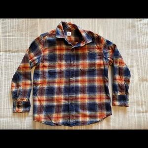 Size M GAP flannel shirt